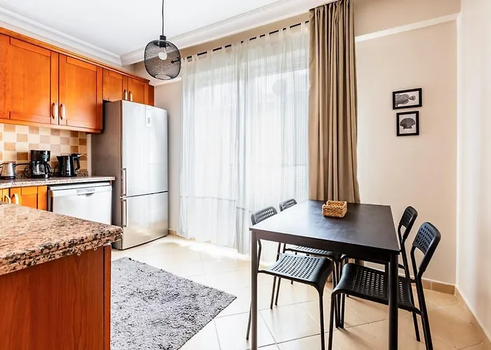 Apartment Gorgeous 3 Bedroom Flat - No8 Istanbul