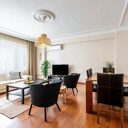 Gorgeous 3 Bedroom Flat - No8 Istanbul